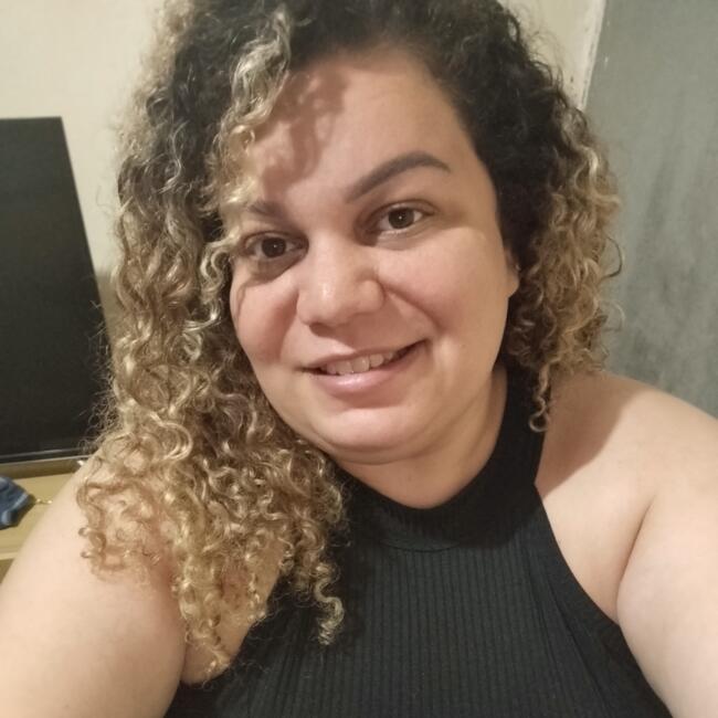 Babá em Sarandi: Priscila