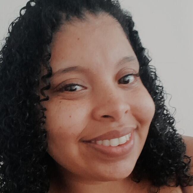 Babá em Lauro de Freitas: Naiara