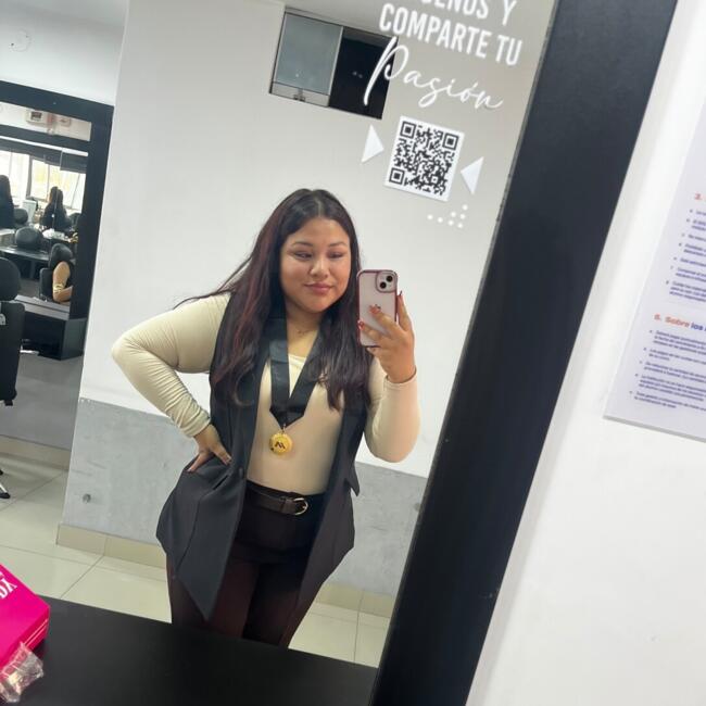 Babysitter in Pino Torinese: Alessandra