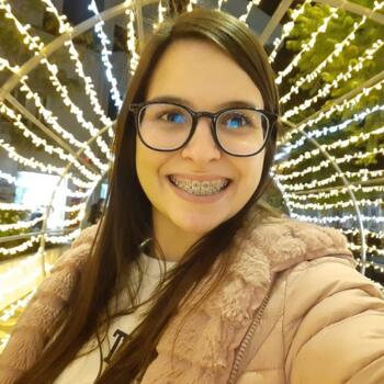 Babysitter em Pombal: Ana