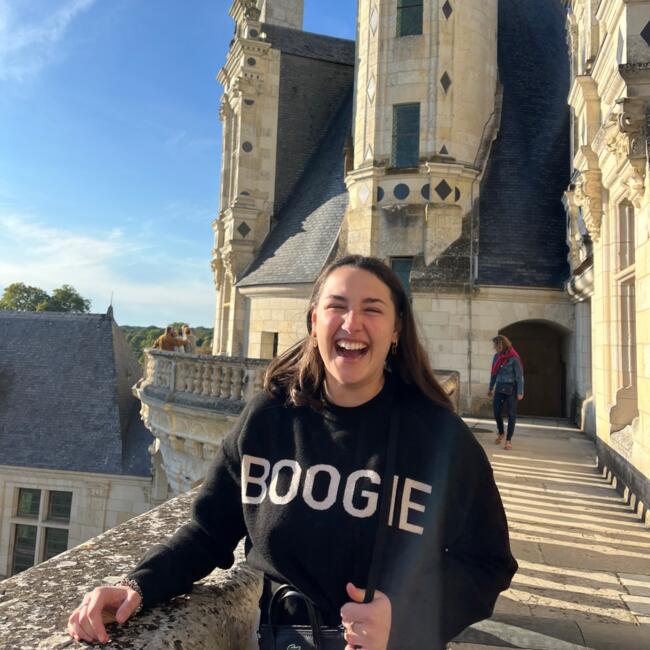 Babysitter in Saint-Benoît: Marine