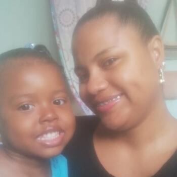 Niñera en Español: Guadalupe