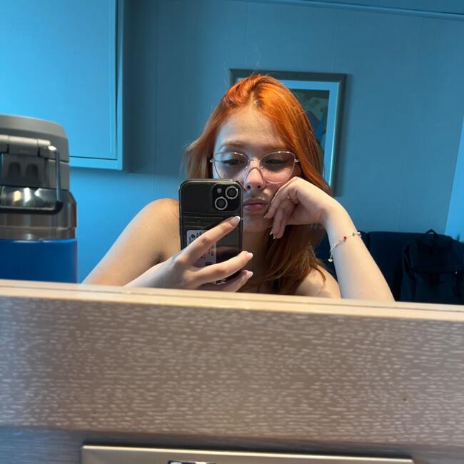 Babysitter in Magé: Ana