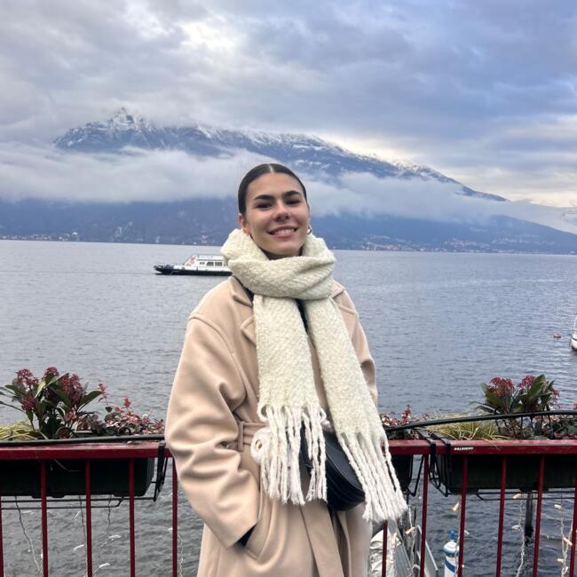 Babysitter in Seixal: Filipa