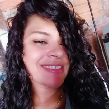 Babysitter São Luís: Brenda