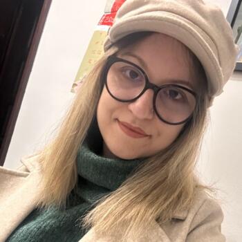 Детегледачка в Казанлък: Андрияна