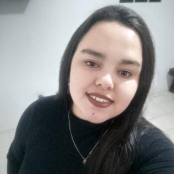 Babá em Pelotas: Luana