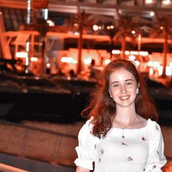 Babysitter Évora: Adriana