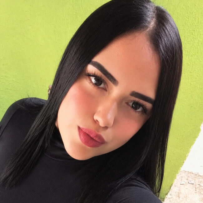 Babysitter in Curitiba: Sthefanny
