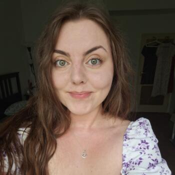 Babysitter in Oslo: Laura