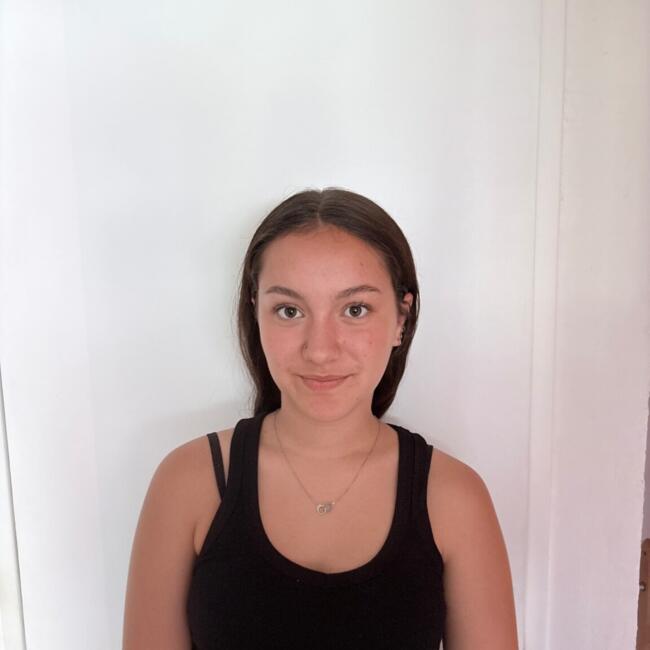 Babysitter in Villeneuve-Loubet: Sana