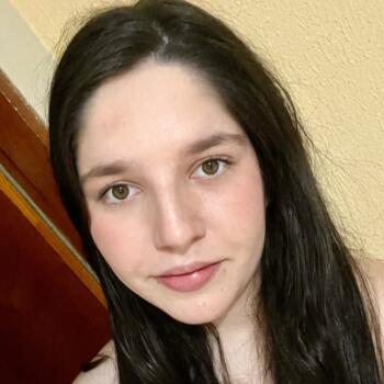 Babysitter Caldas Novas: Amanda