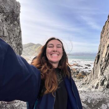 Babysitter in Mount Maunganui: Yenifer