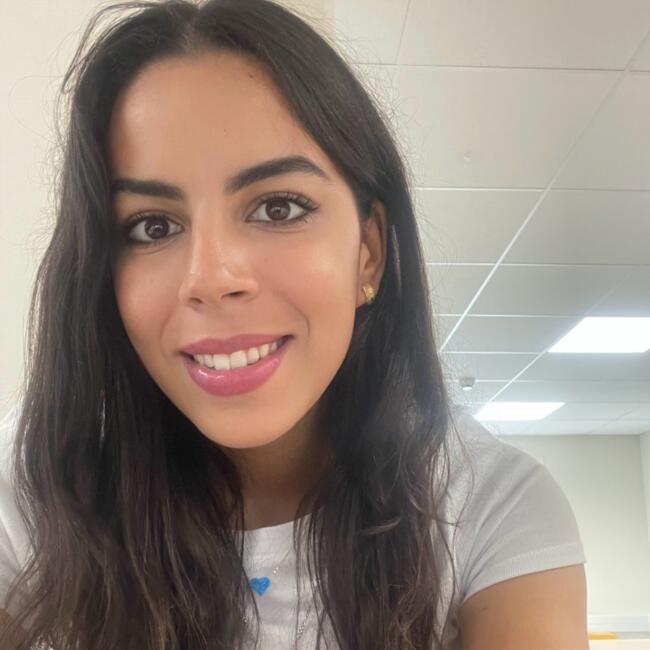 Nounou à Toulouse: Aya