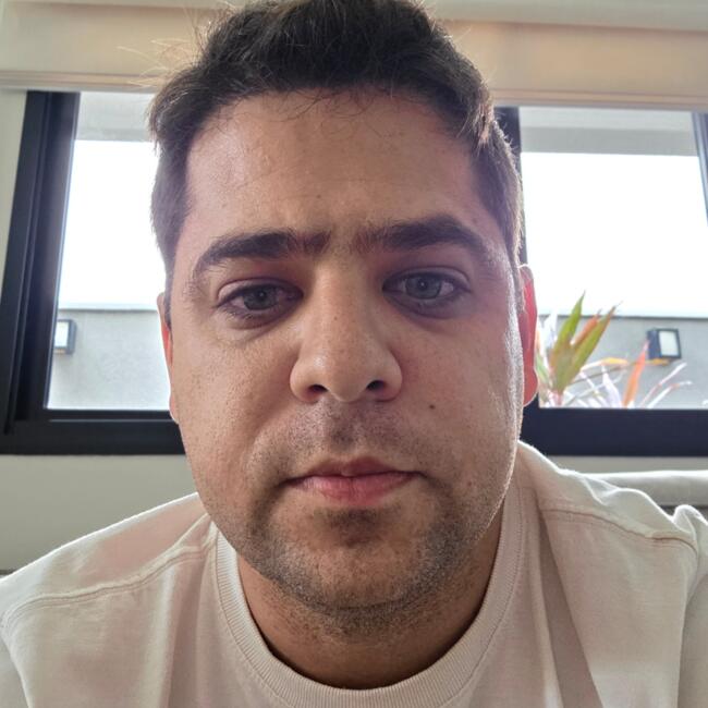 Babysitting job in Campo Grande: Italo