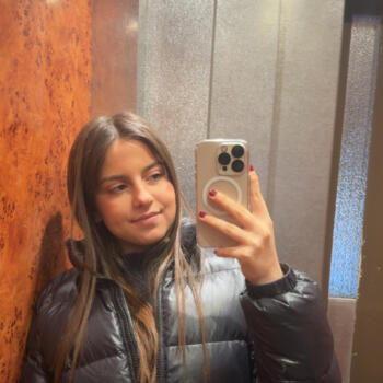 Babysitter in Montrouge: Ines