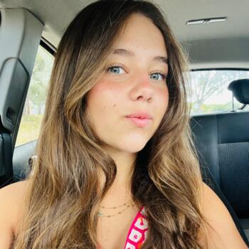 Babysitter in Port Elizabeth: Zoe