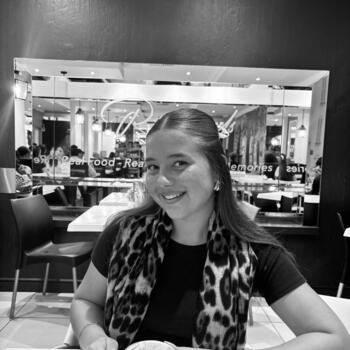 Babysitter in Port Elizabeth: Zoe