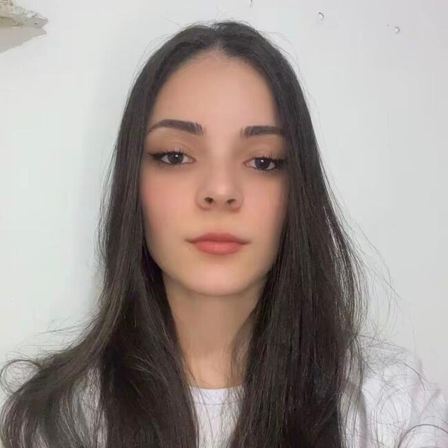 Babysitter in Barueri: Beatriz