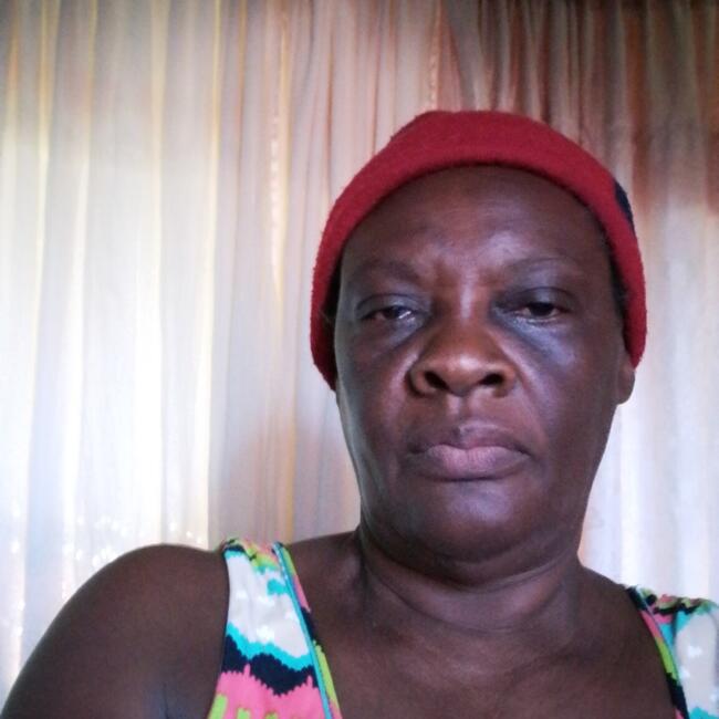 Babysitter in Linstead: Hazel