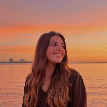 Babysitter in Amadora: Laura