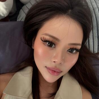 Babysitter in Sydney: Ninda