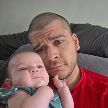 Babysitting job in Calgary: babysitting job Stewart
