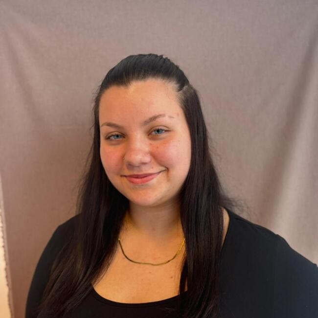 Babysitter in Sattledt: Jana