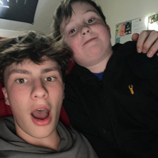 Baby-sitter in Louvain: Travis