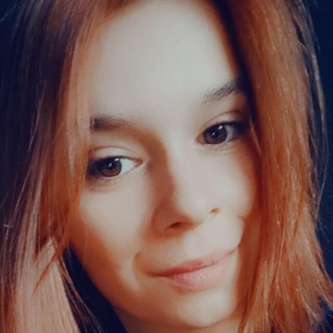 Babysitting job in Arthès: Valentine