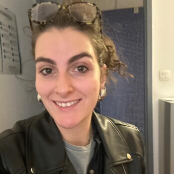 Babysitter in Villeurbanne: Clementine