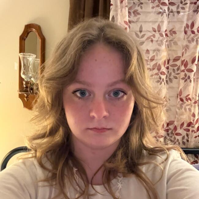 Babysitter in Danville (West Virginia): Lillian