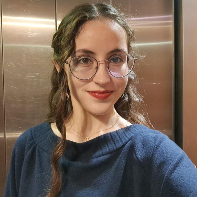 Babysitter in Néa Smýrni: Έλλη