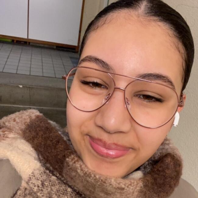 Oppas in Amsterdam: Yasmine