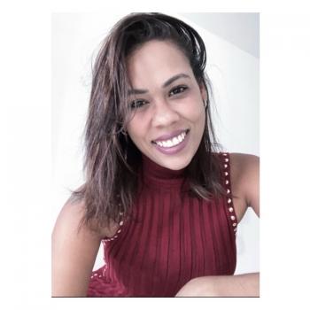 Babysitter in Brasília: Bruna Tagna