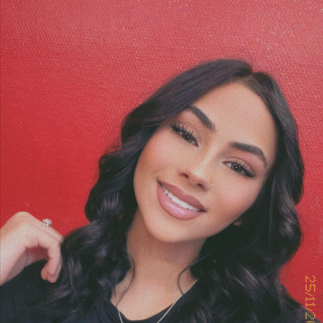 Babysitter in Hautmont: Loubna