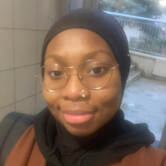 Babysitter in Paris: Djita