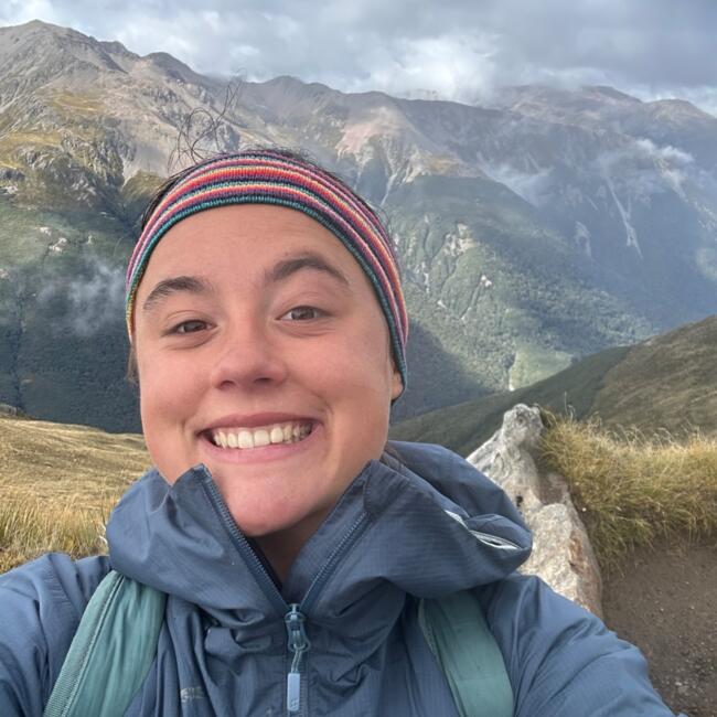 Babysitter in Queenstown: Rosanna