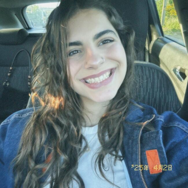 Babysitter em Gandra: Carolina