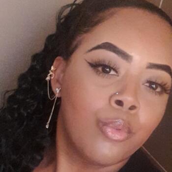 Babysitter in Santana de Parnaíba: Danielle