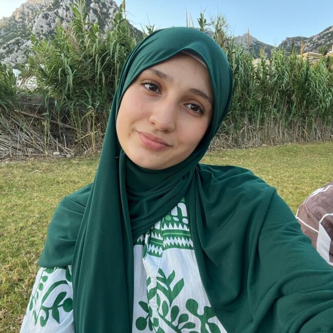 Babysitter in Koekelberg: Asmae