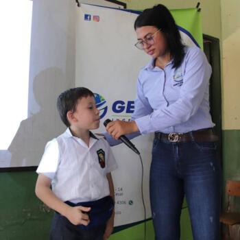 Babysitter in Alzira: Jennifer