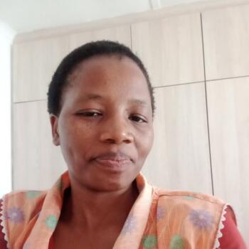 Nanny in Inanda: Yolisa mkhamisa