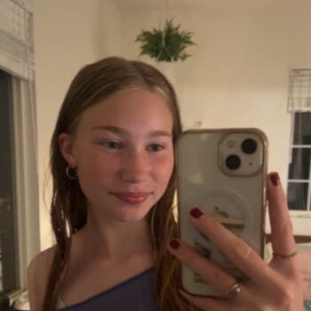 Babysitter in Simi Valley: Dorathea