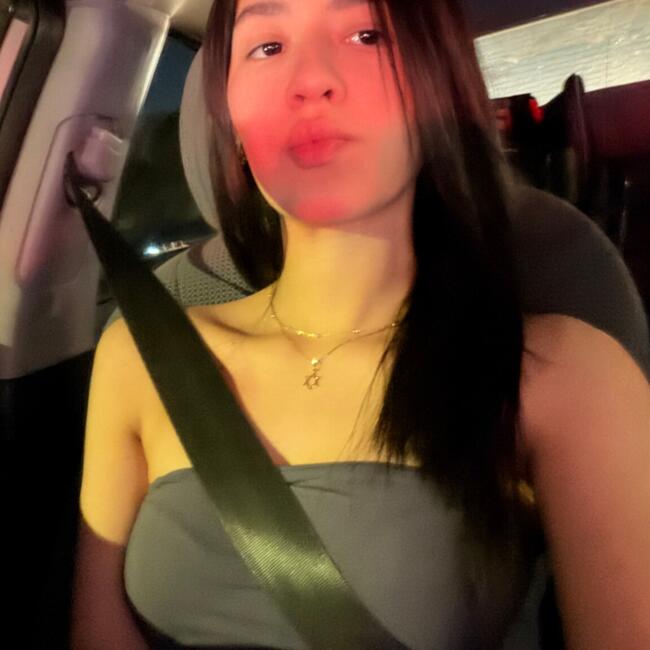 Babysitter in Katy: Andreina