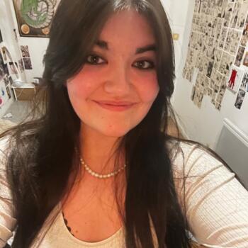Baby-sitter Ponts-et-Marais: Alexia