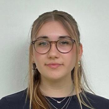Babysitter in Diepholz: Clara