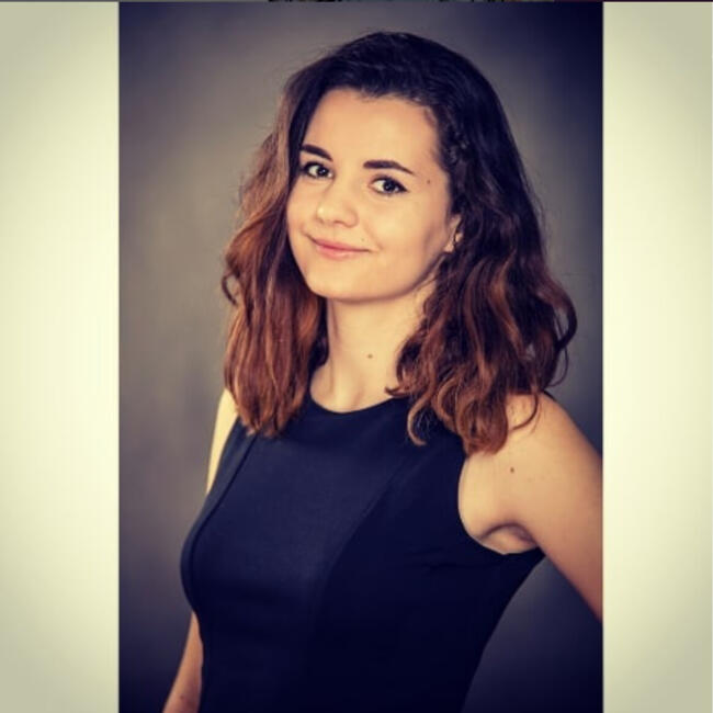 Babysitter in Vienna: Kristina