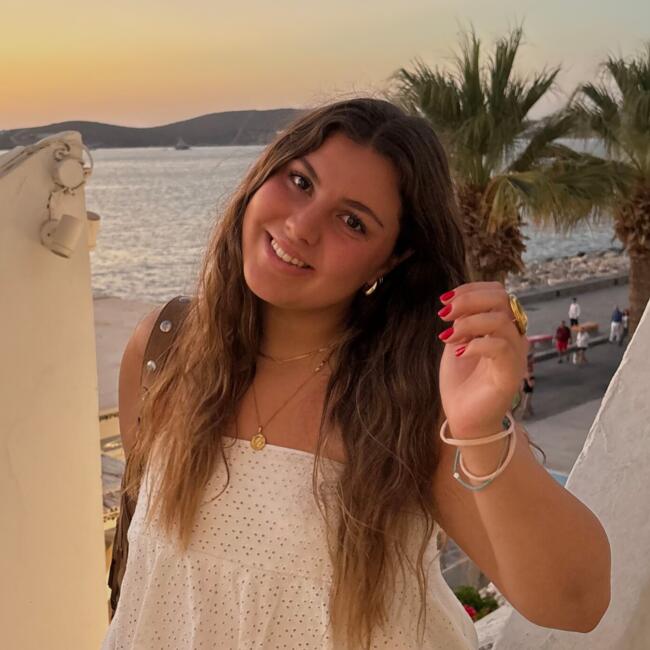 Babysitter in Castelldefels: Telma