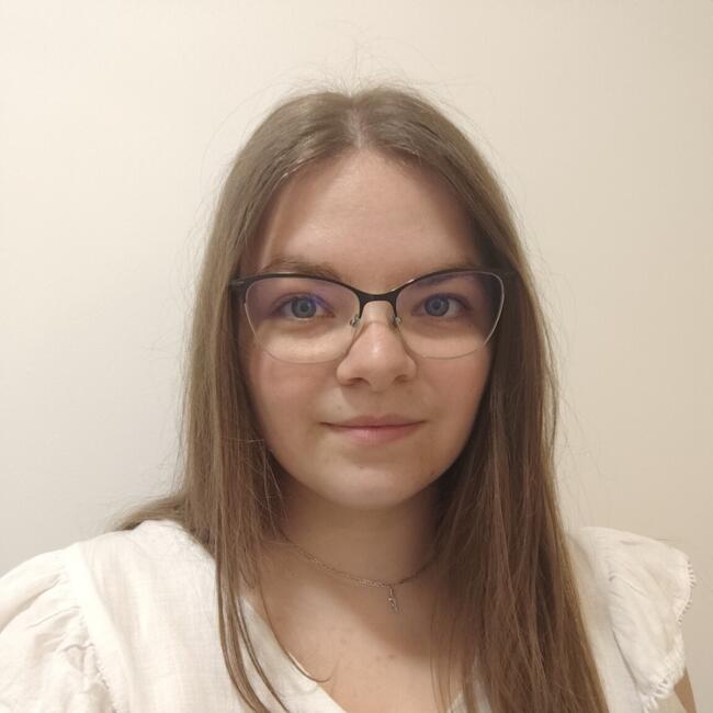 Bébiszitter Tatabánya területén: Eszter